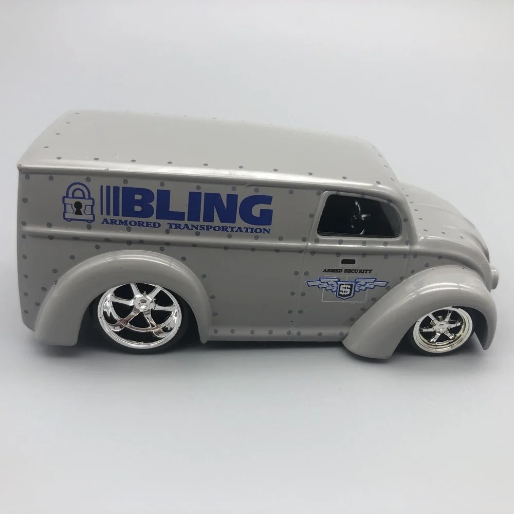 Jada D-Rods 1939 39 Div Cruizer Bling Armored‎ Truck Transportation Diecast 1/64